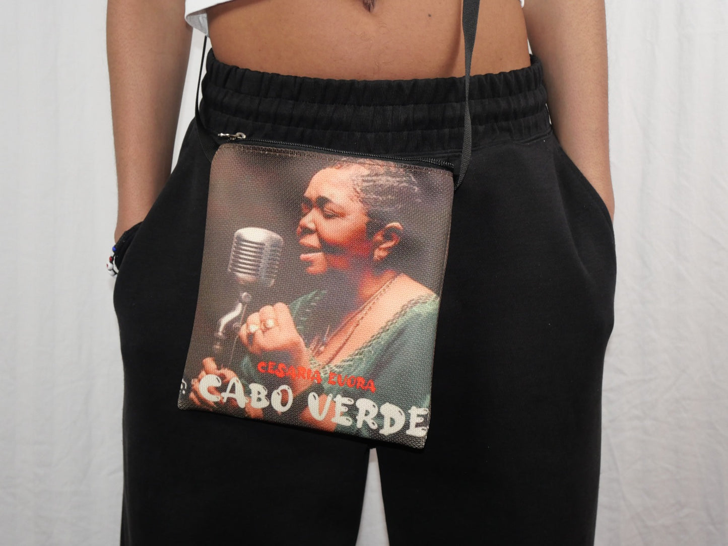 Magnifique pochette de la Diva aux pieds nus Cesaria Cabo-verde